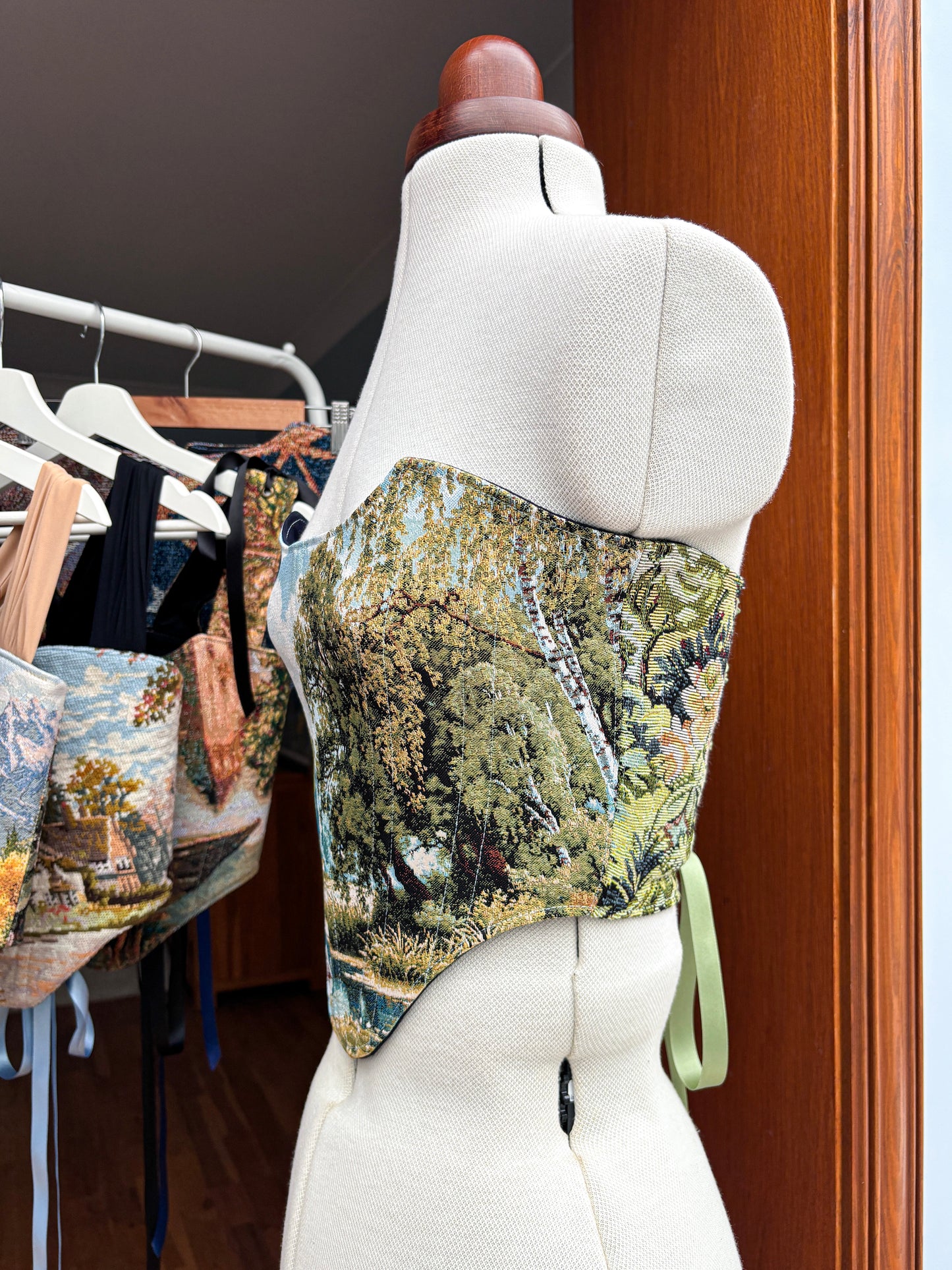 'Lakeside Grace' Corset | XS Straight Bust