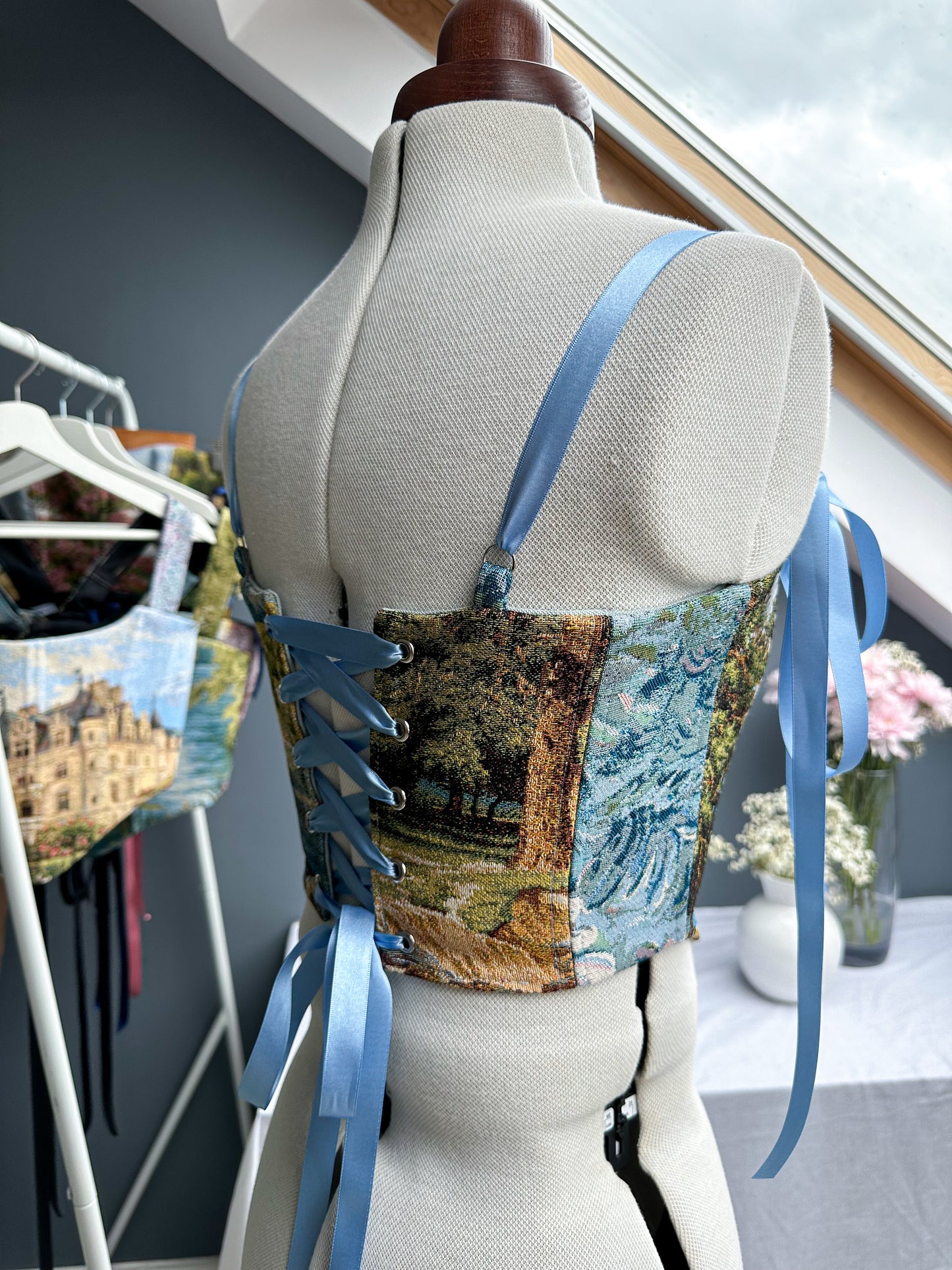 'Mountain Drift' Corset | XS Curved Bust