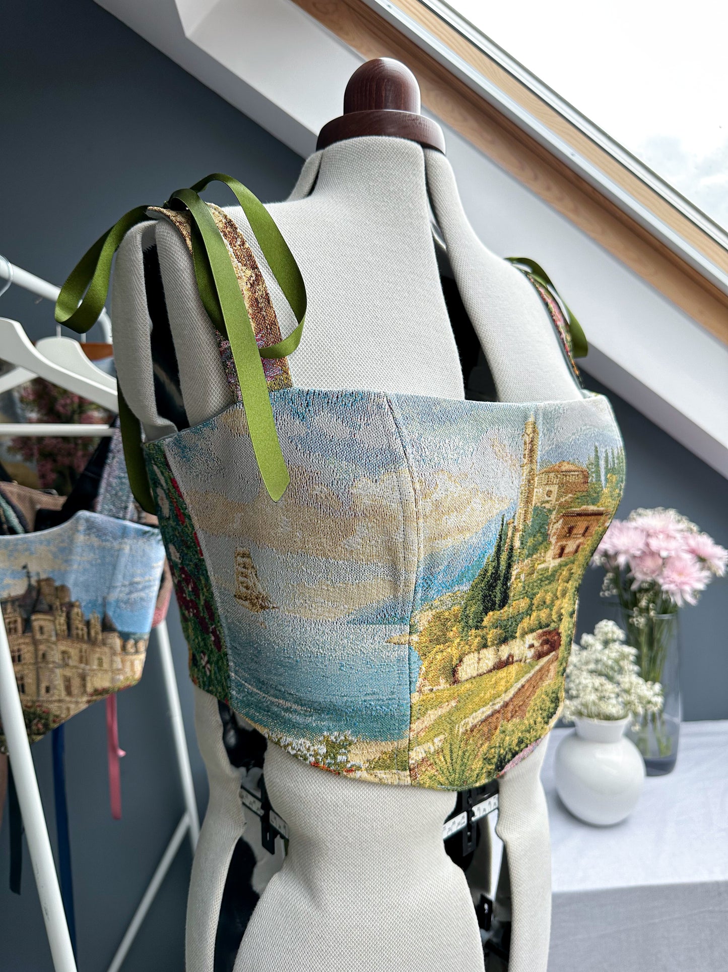 'Italian Dreamscape' Corset | XL Curved Bust