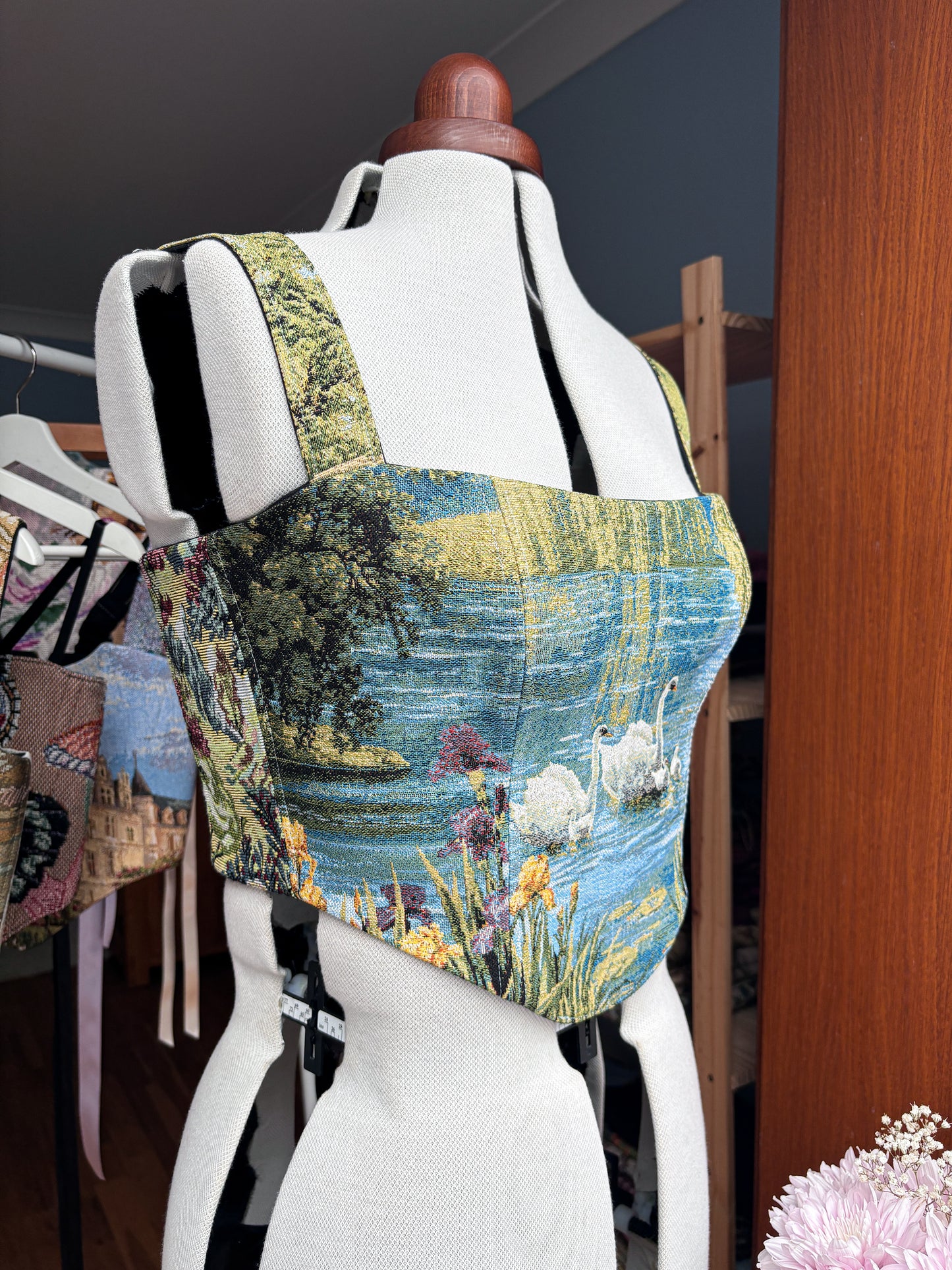 'Weeping Willow' Corset | L Curved Bust