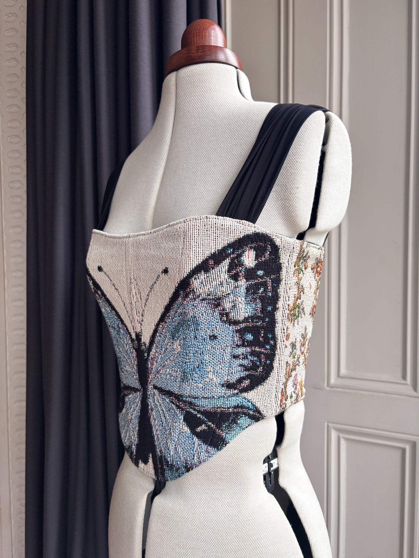 'Blue Butterfly’ Corset | S Straight Bust