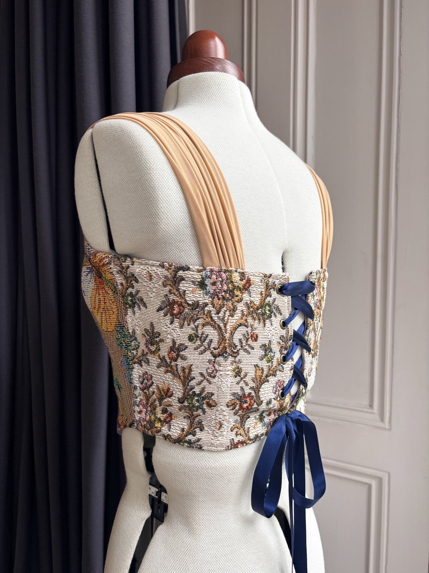 'Butterfly Bloom' Corset | S Curved Bust