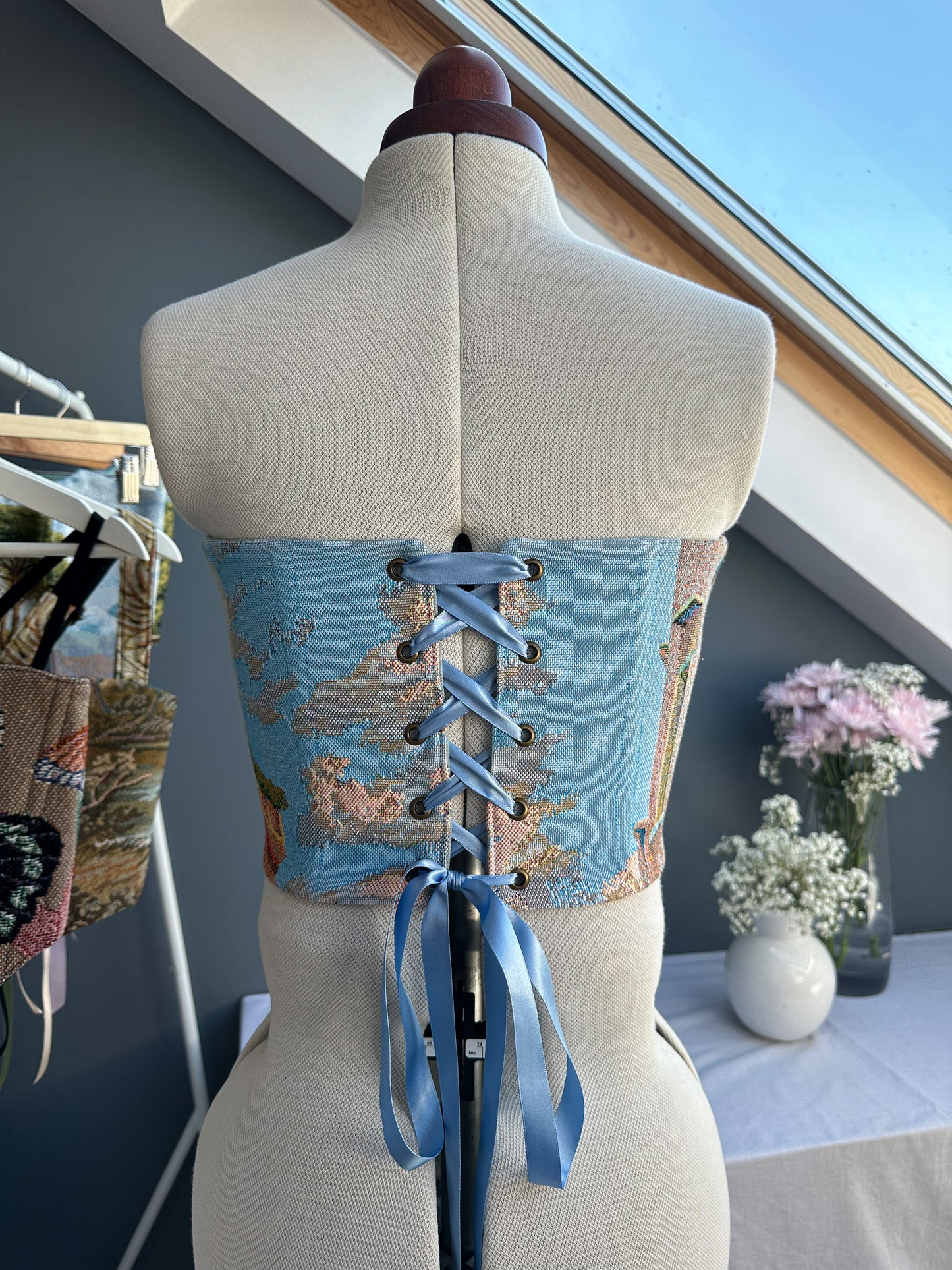 'Lady Dolce Vita' Corset | S Curved Bust