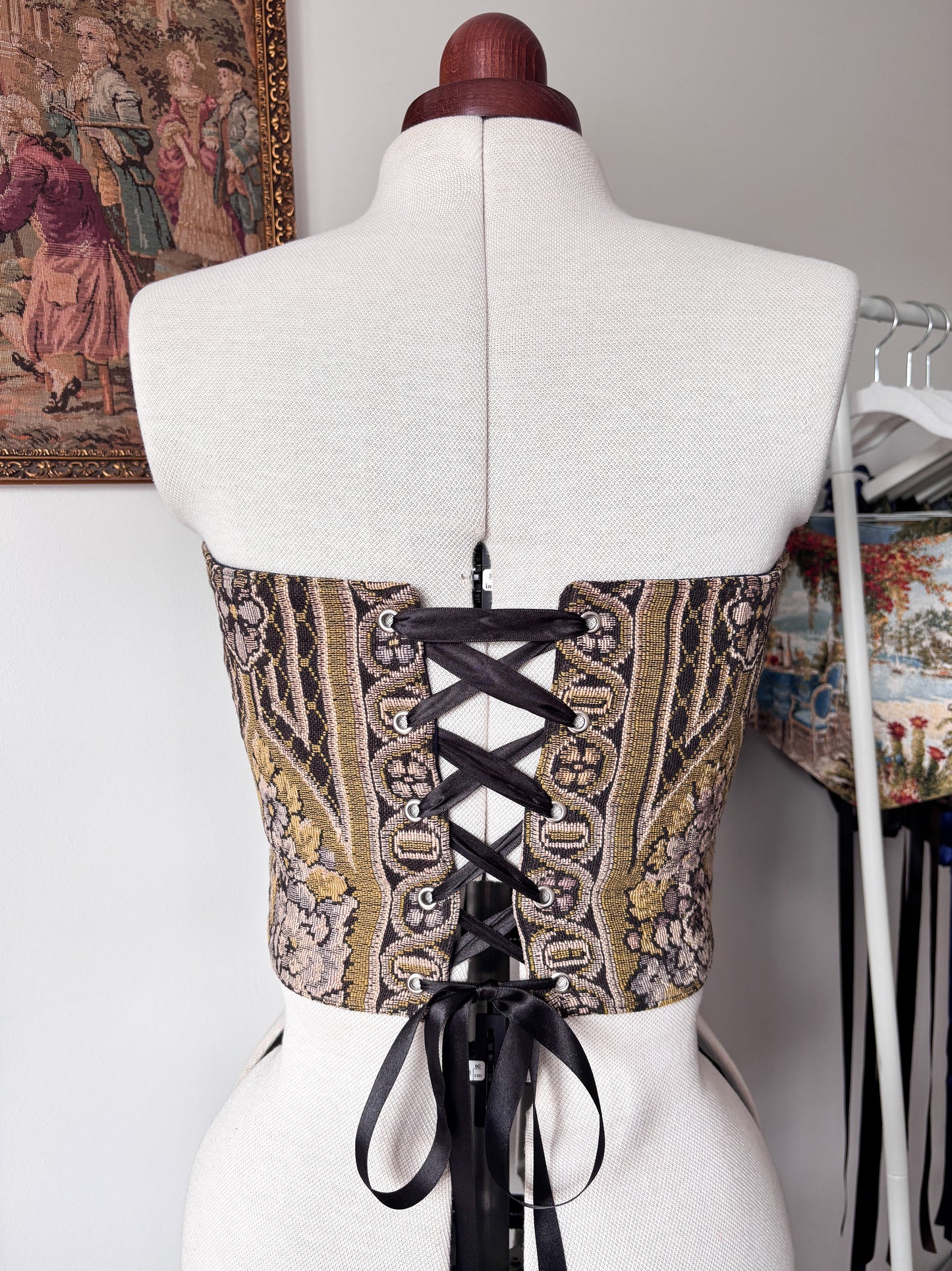‘Evergreen' Corset | M Curved Bust