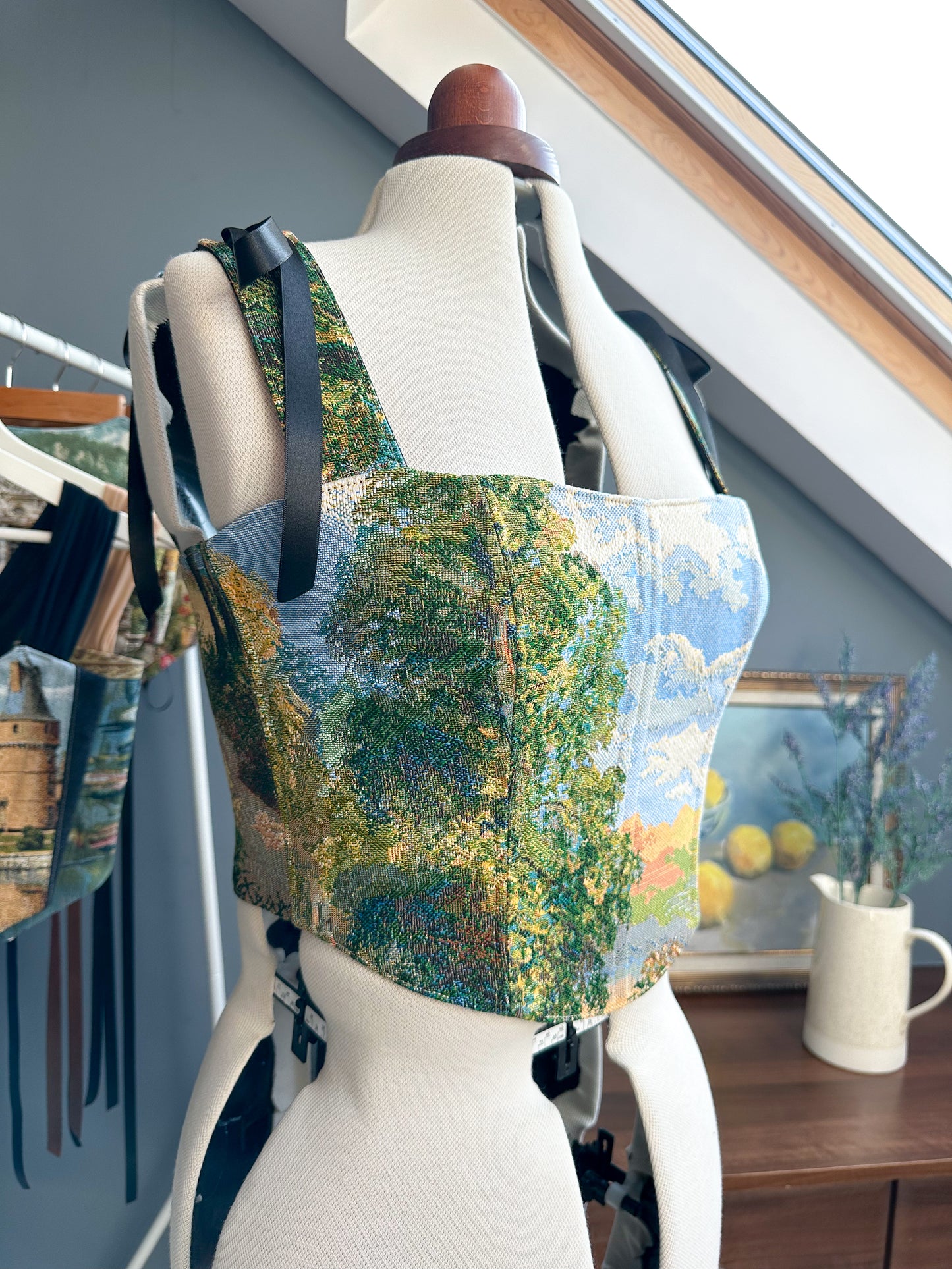 'Sunlit Meadow' Corset | L Curved Bust