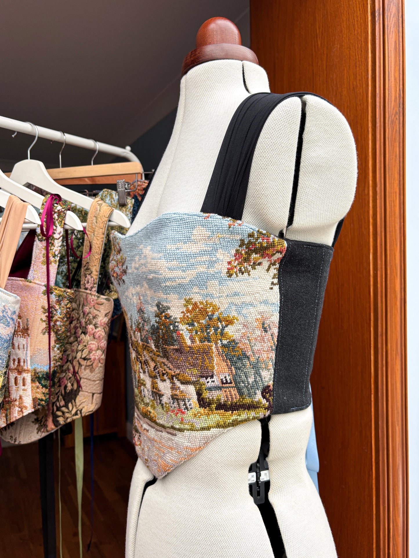 ‘Primrose Lane' Corset | S Straight Bust