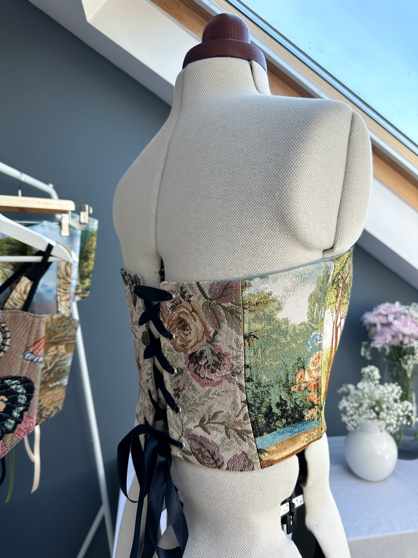 'Peacock's Grace' Corset | S Curved Bust