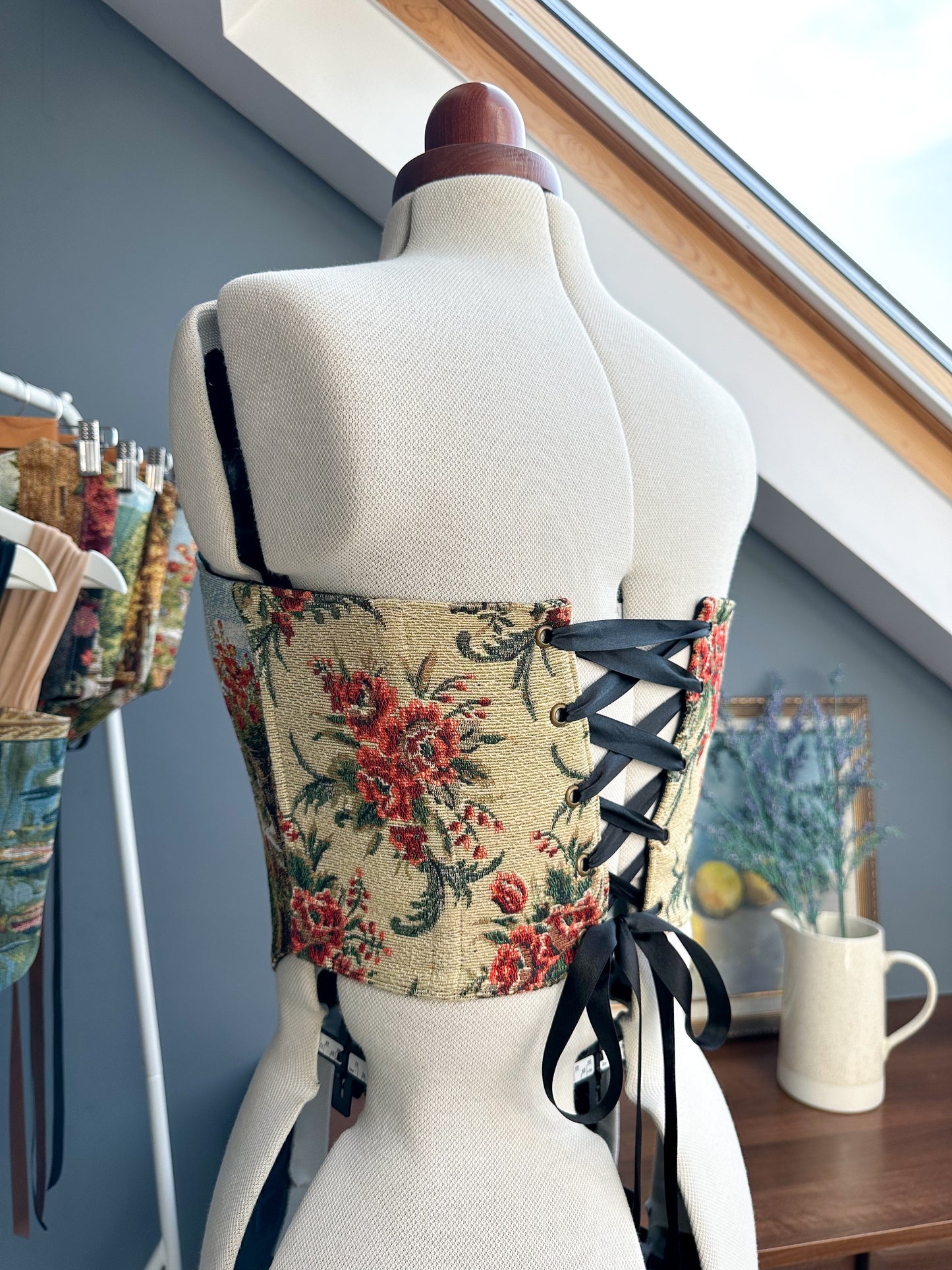 'Riviera Rosa' Corset | M Straight Bust