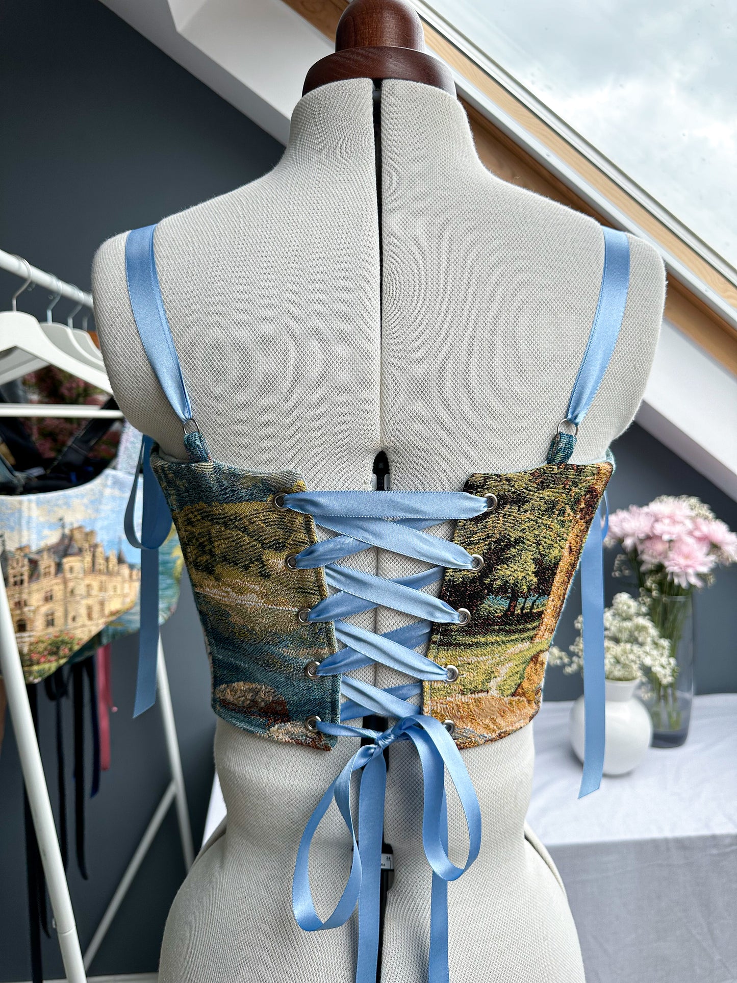 'Mountain Drift' Corset | XS Curved Bust