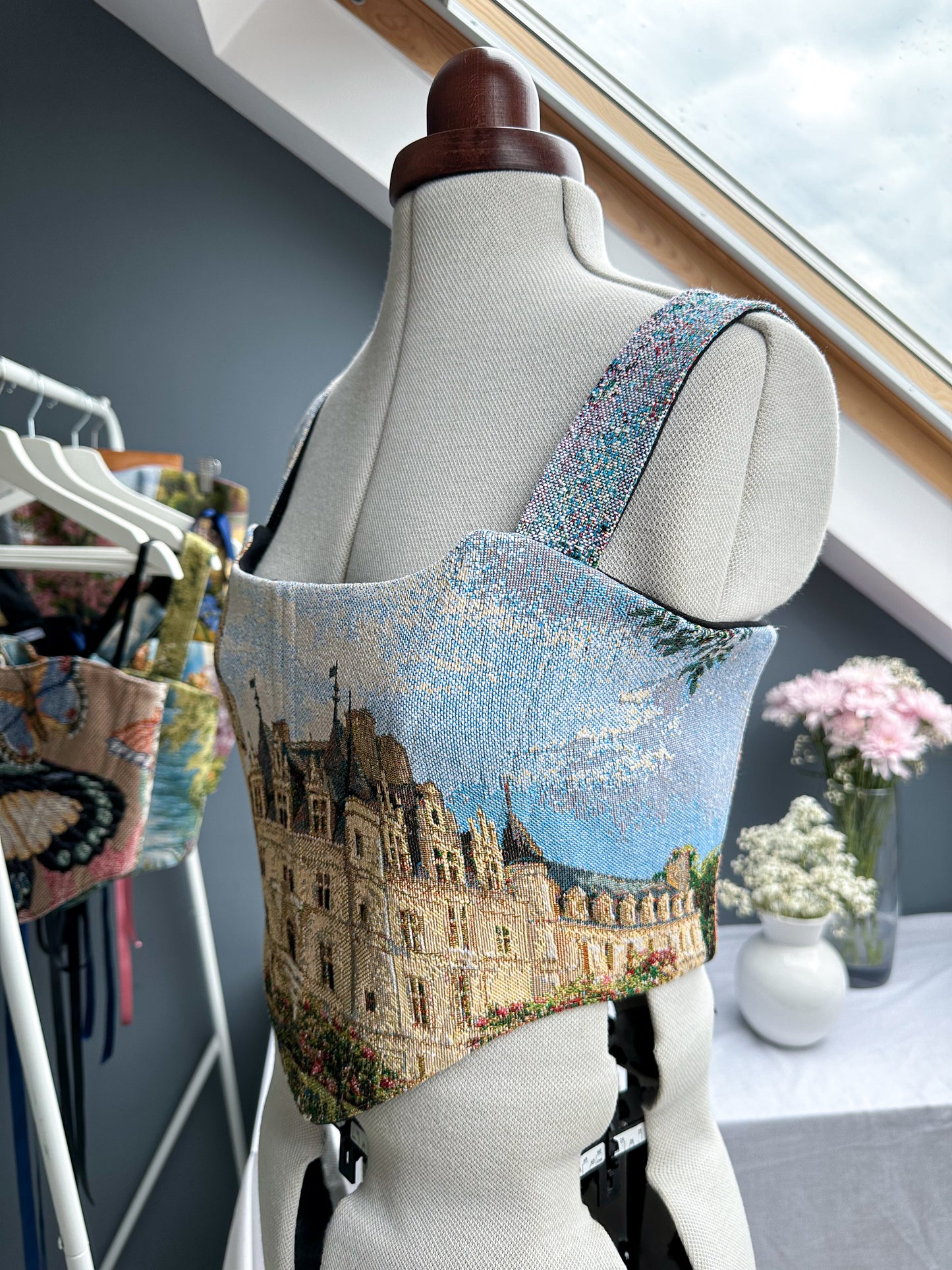 'Rose Manor' Corset | M Straight Bust
