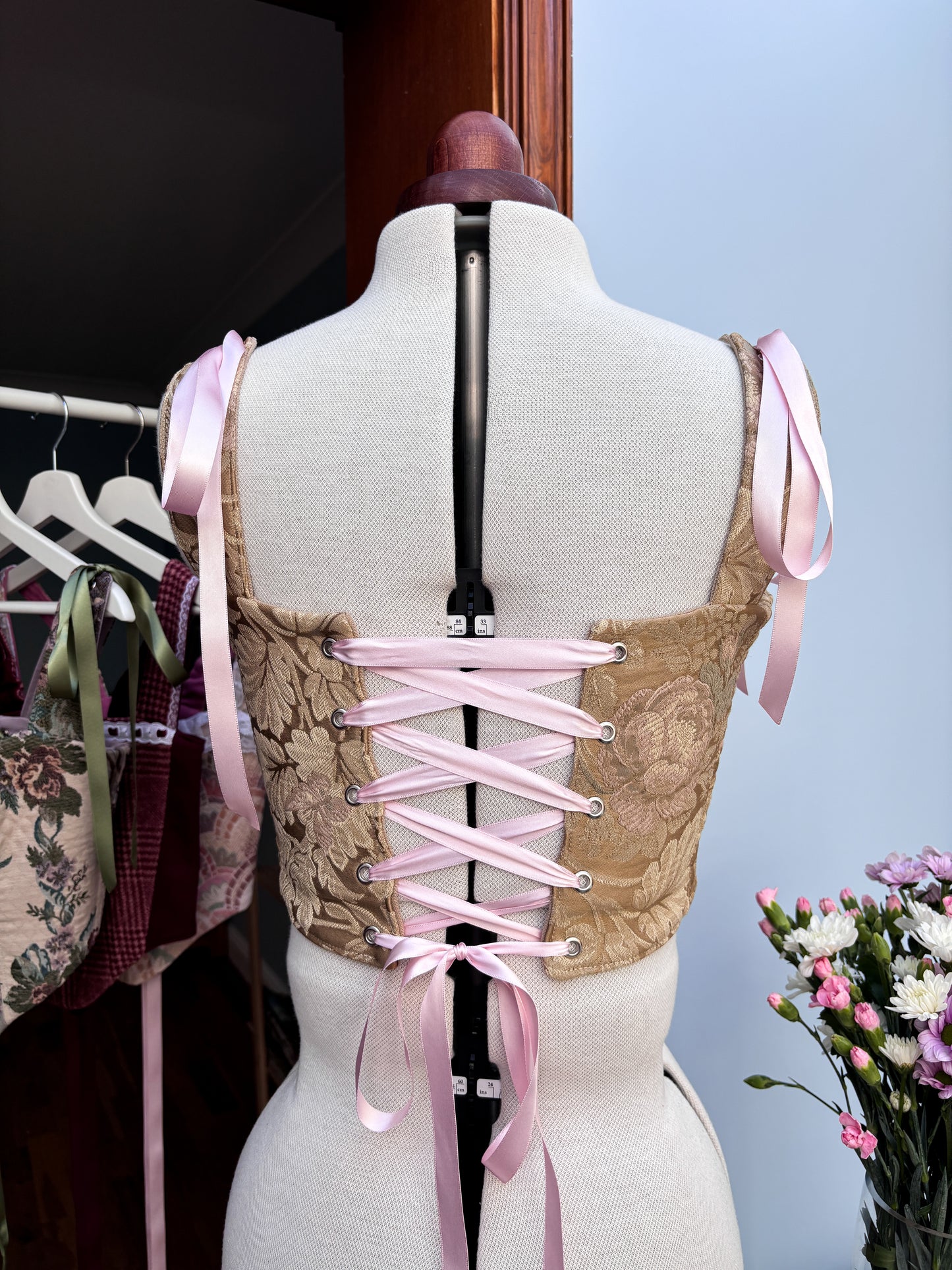 'Golden Grace' Corset | S Curved Bust