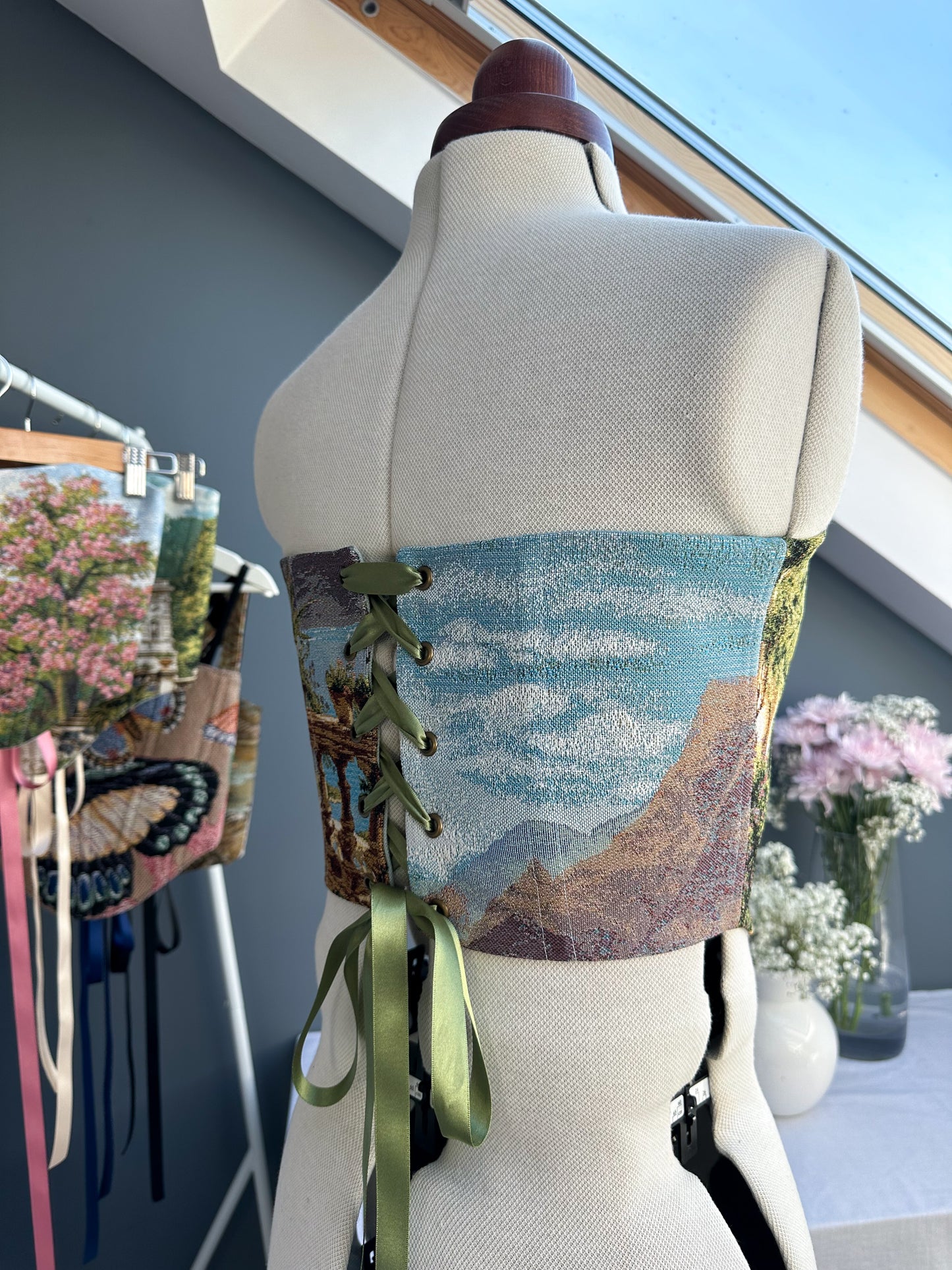'Lost in Bloom' Corset | S Curved Bust