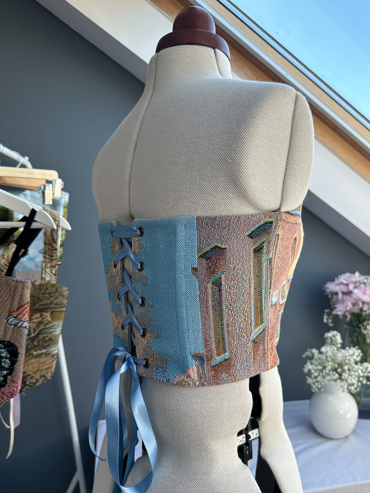 'Lady Dolce Vita' Corset | S Curved Bust