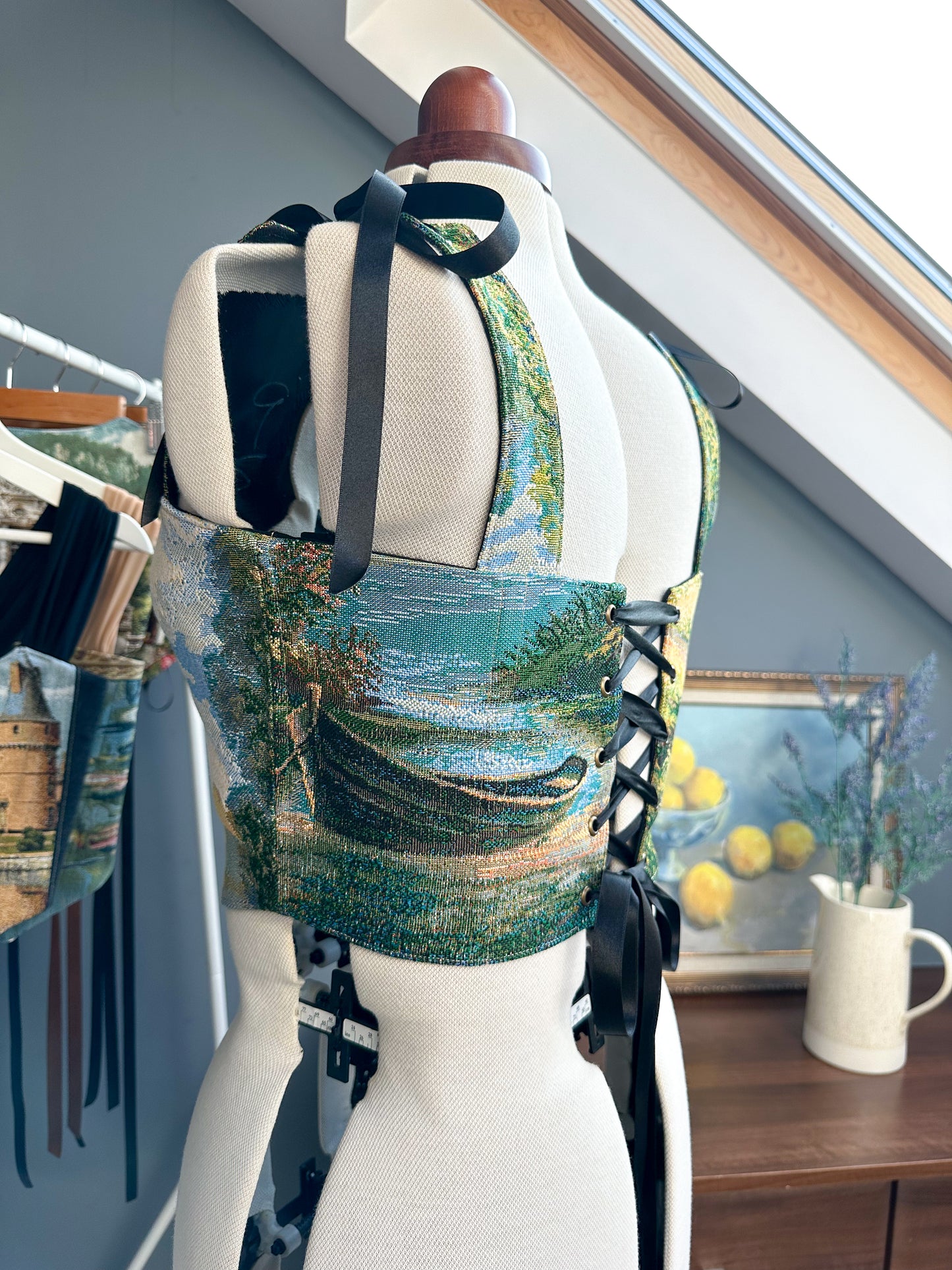 'Sunlit Meadow' Corset | L Curved Bust