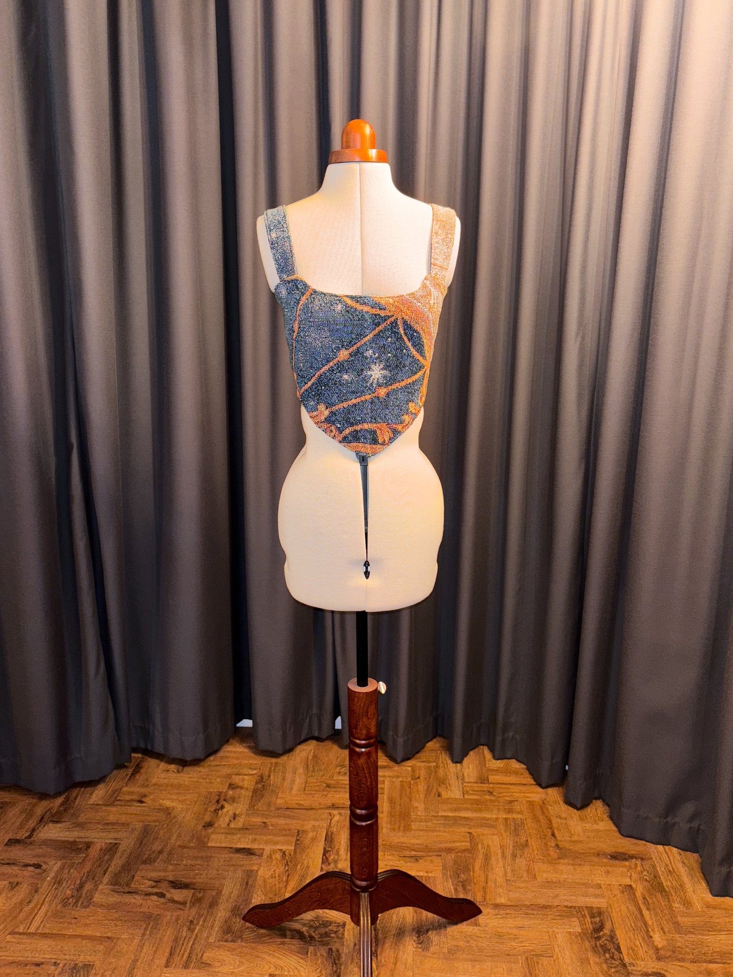 'Stellar Vista' Corset | S Straight Bust
