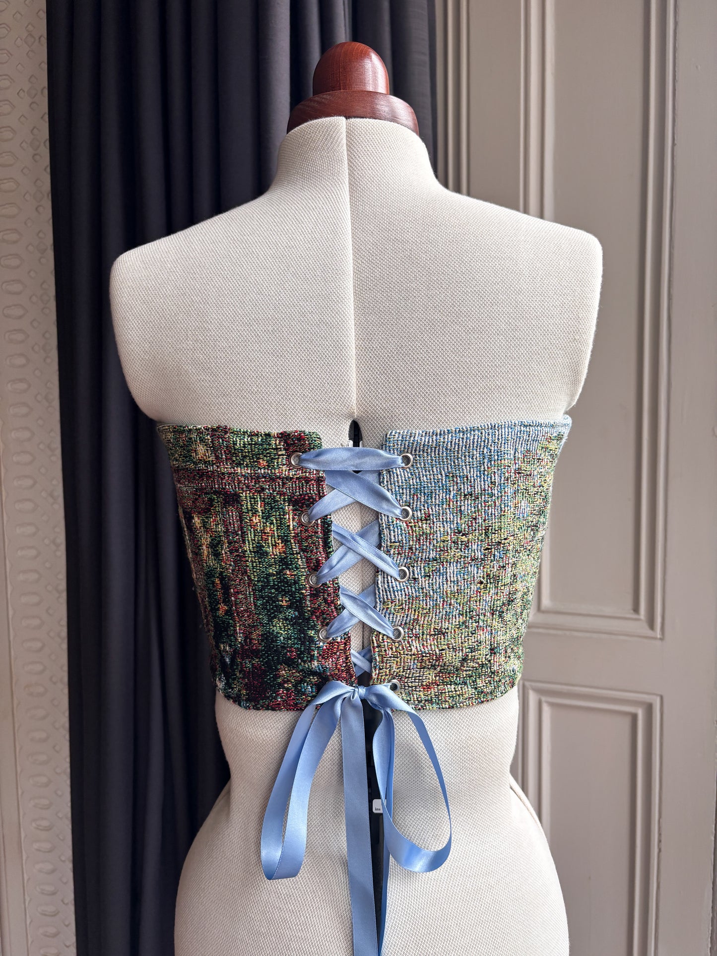 'Voyage Muse' Corset | S Curved Bust