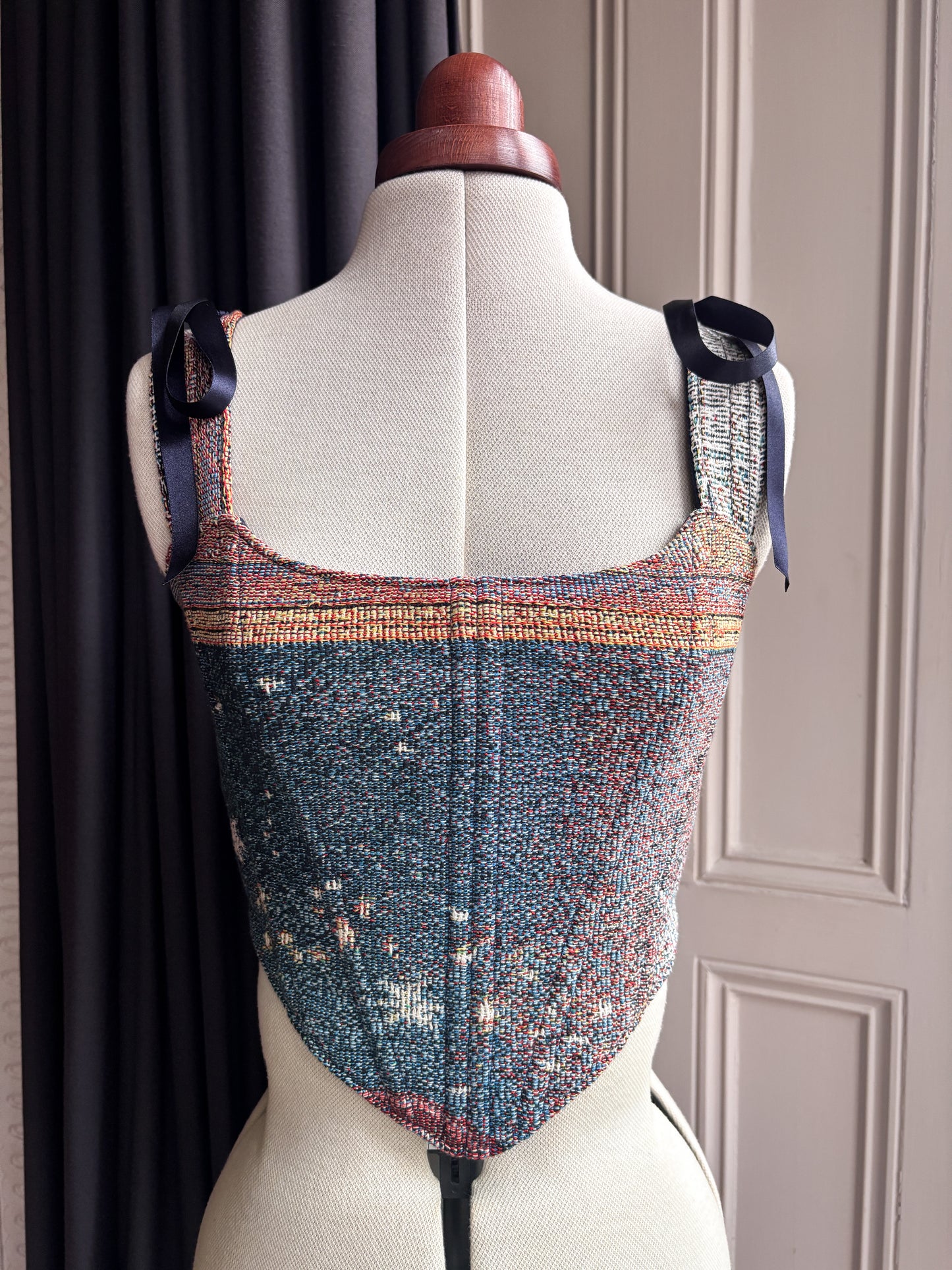 'Skyfall' Corset | M Straight Bust