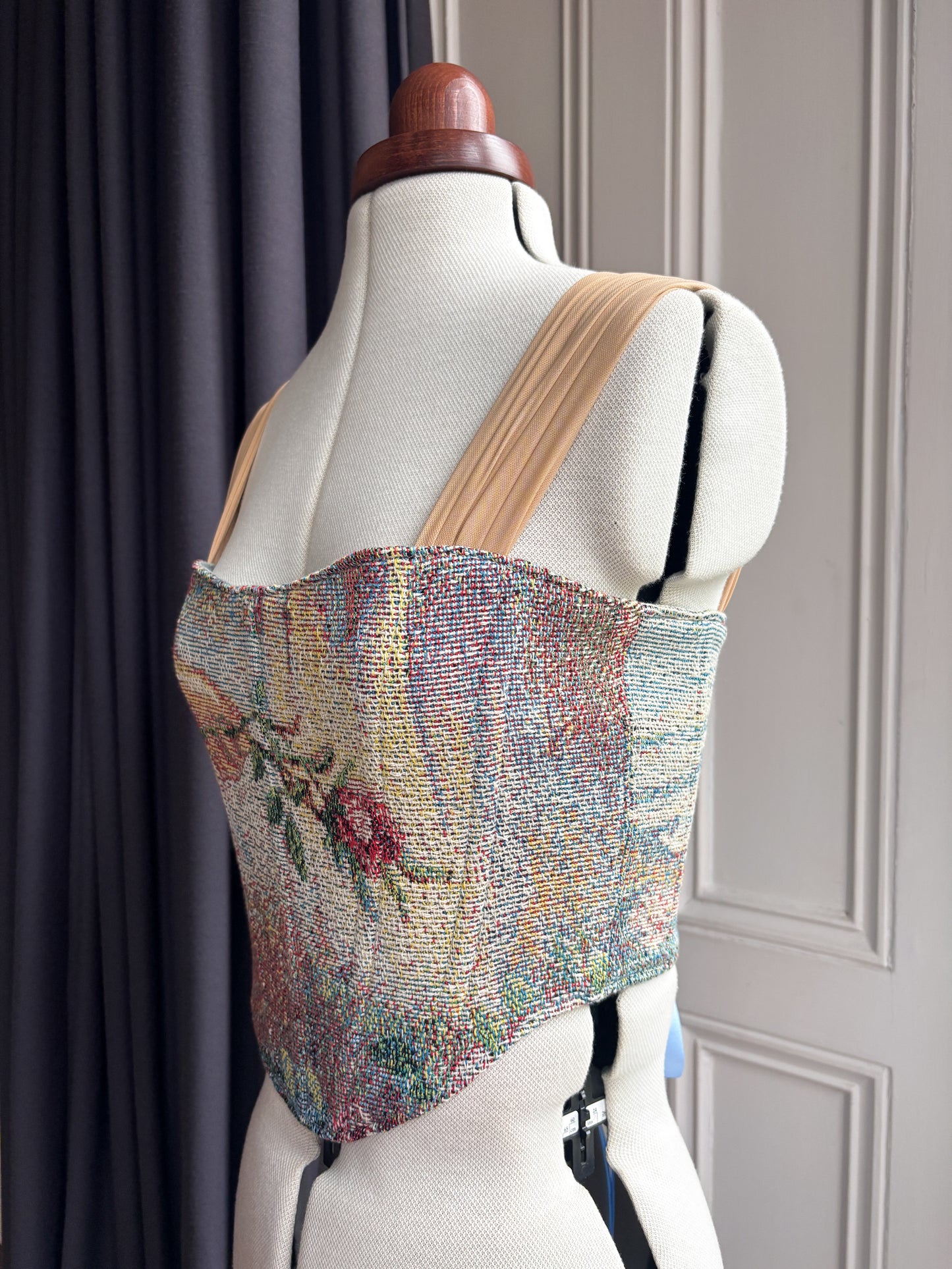'Rose's Touch' Corset | S Straight Bust
