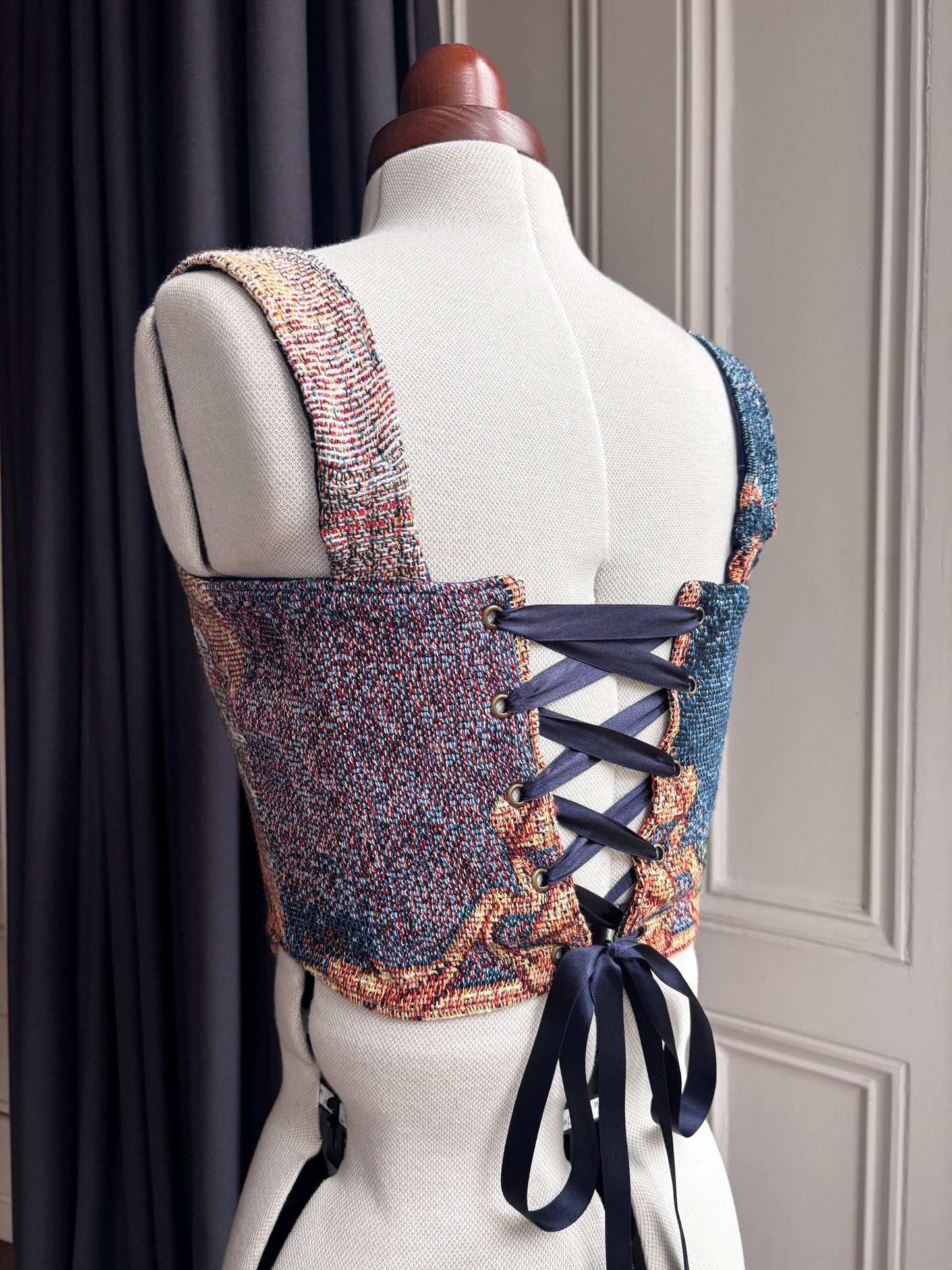 'Stellar Vista' Corset | S Straight Bust