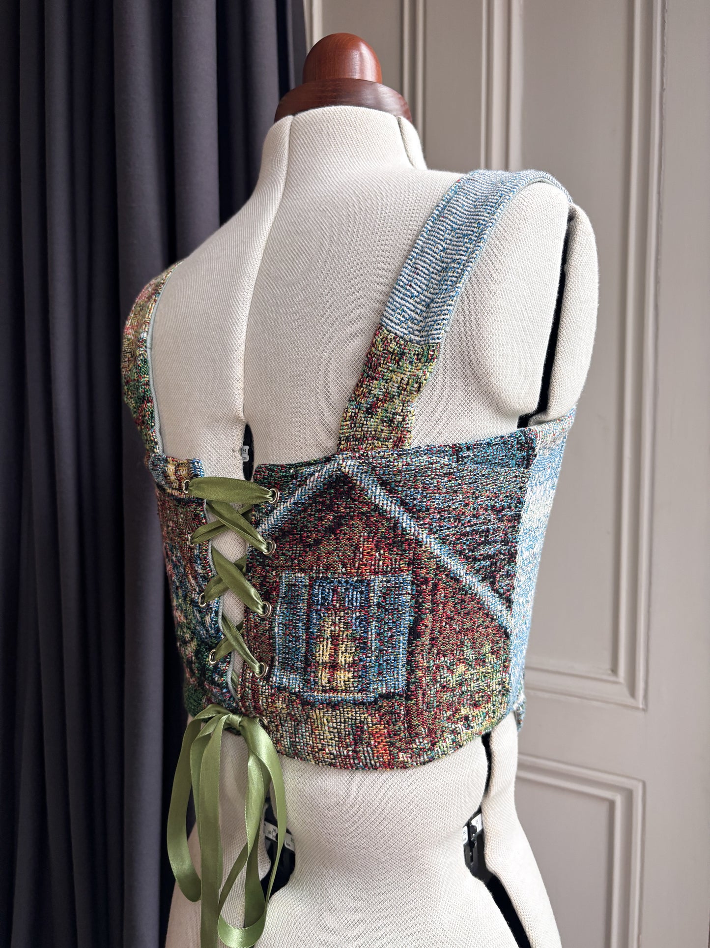 'Lakefront Mirage' Corset | M Straight Bust