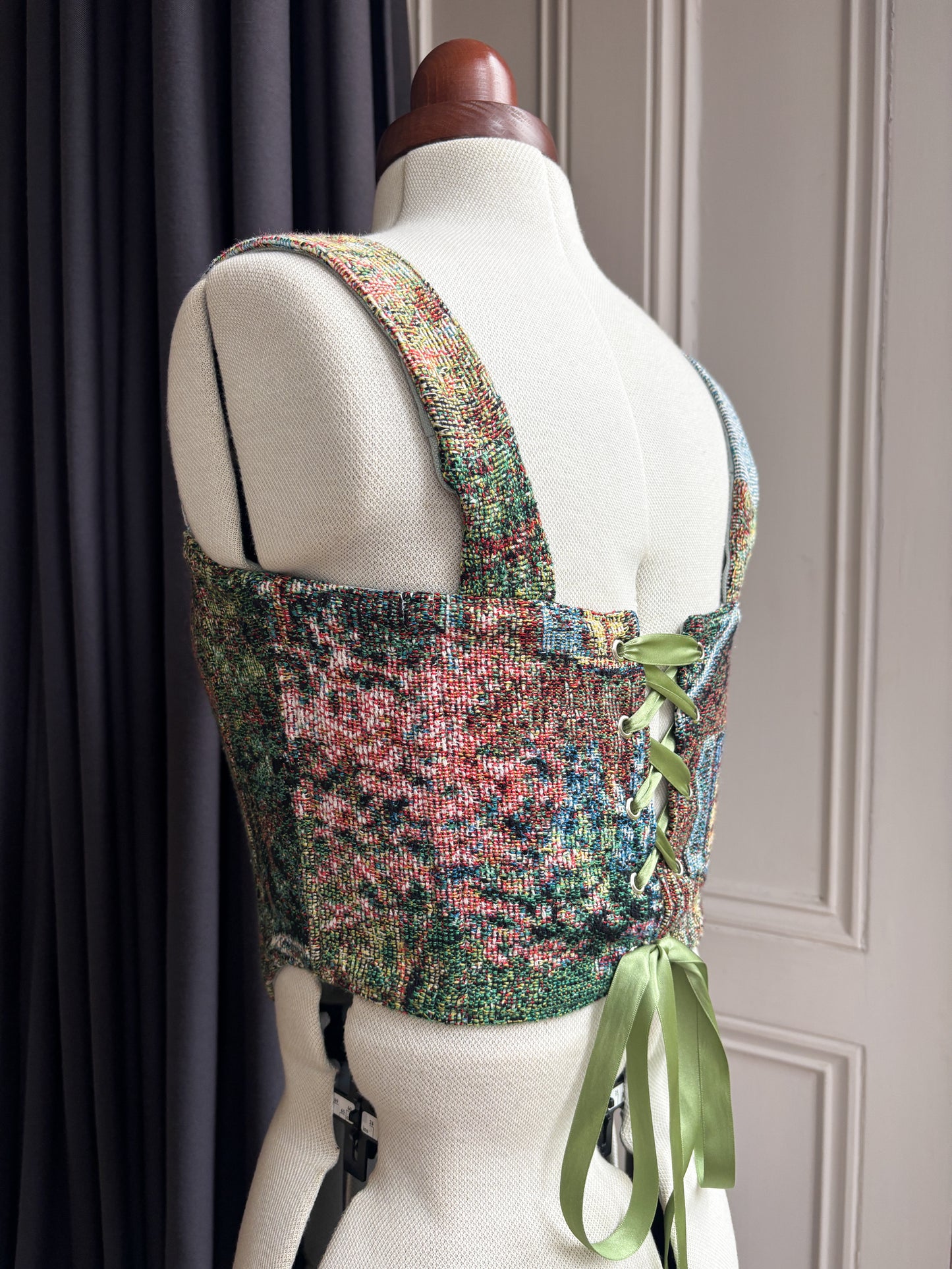 'Lakefront Mirage' Corset | M Straight Bust