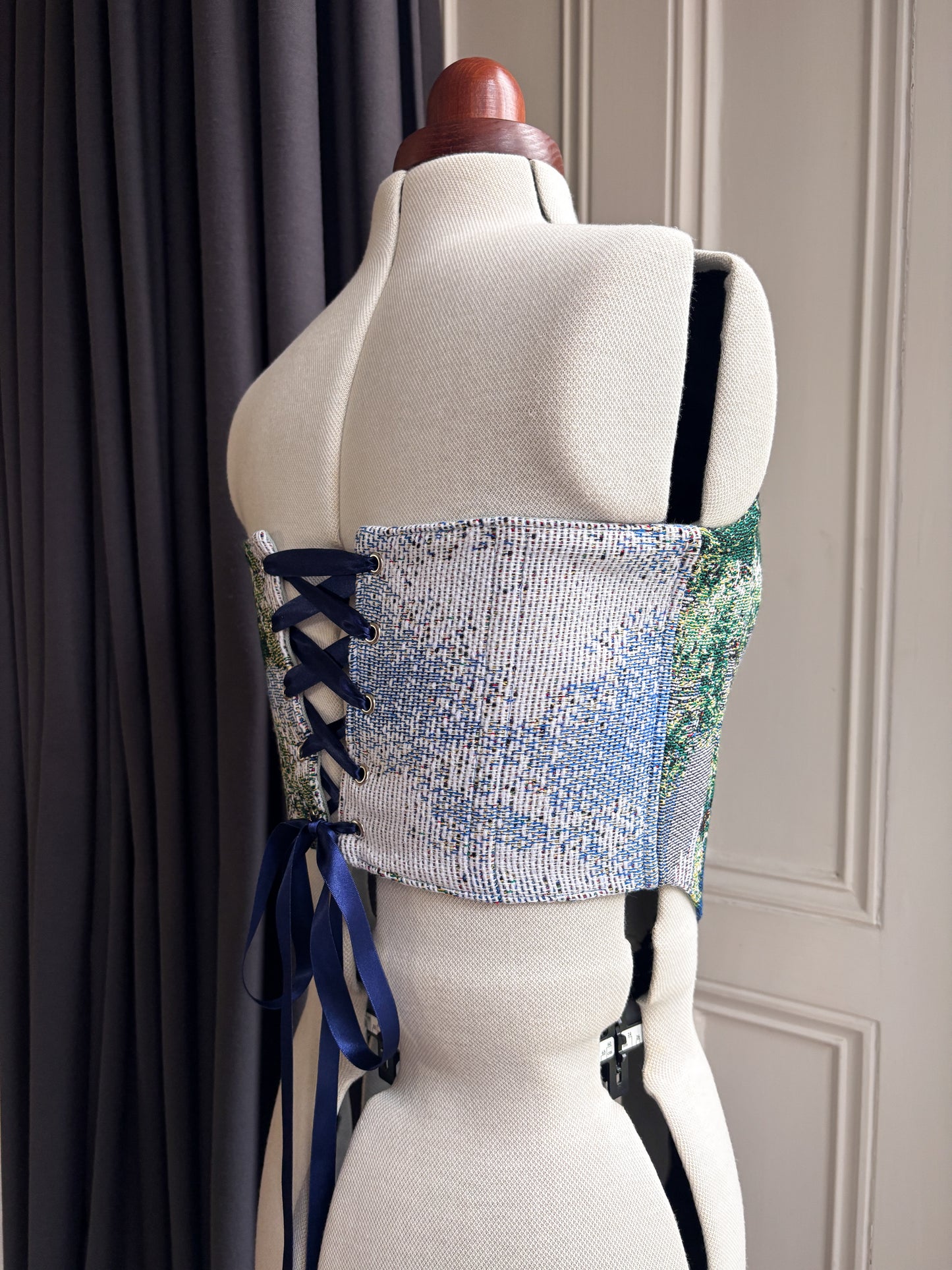 'Athena's Rise' Corset | M Straight Bust