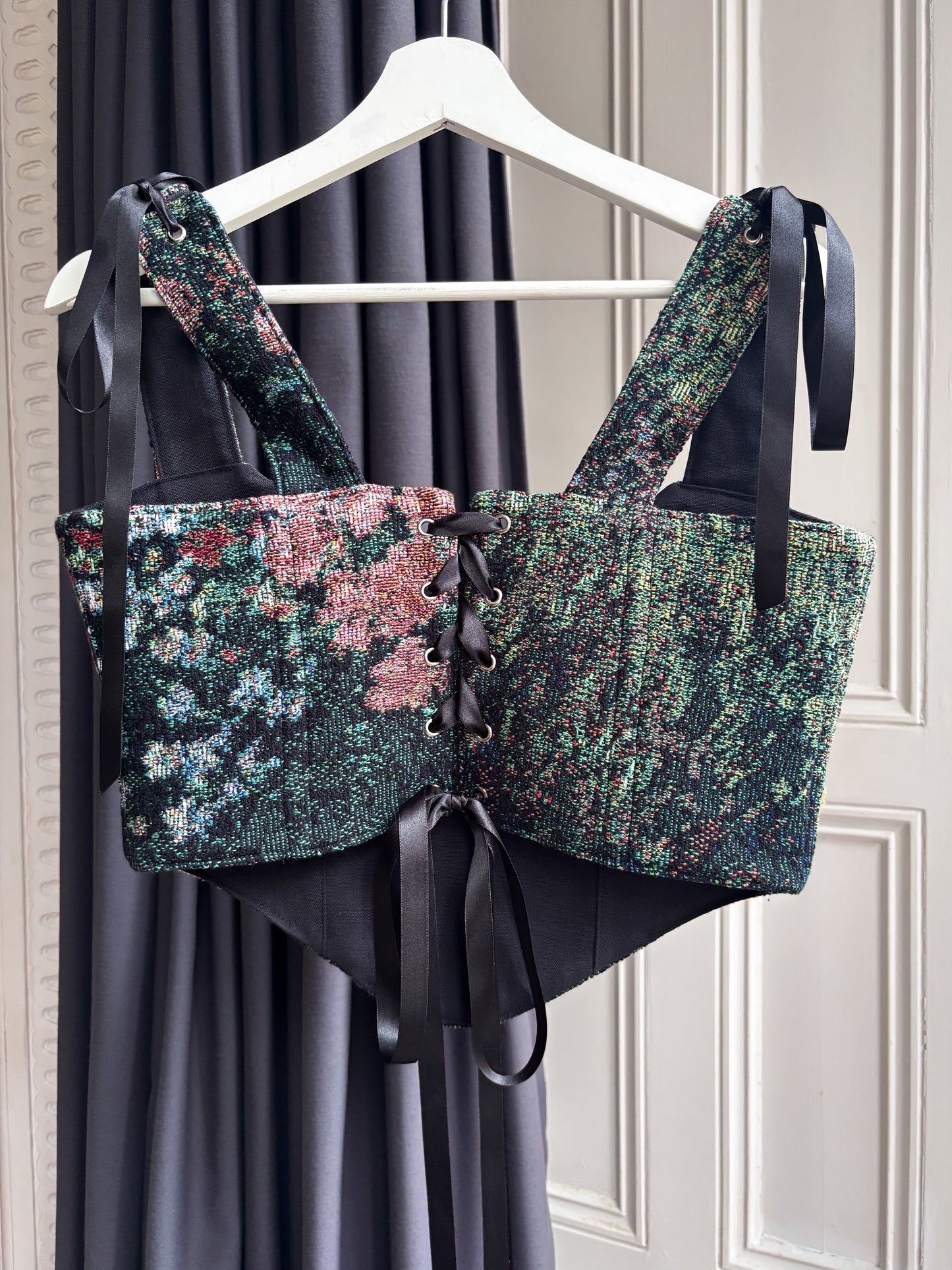 'Fleur Mist' Corset | L Curved Bust